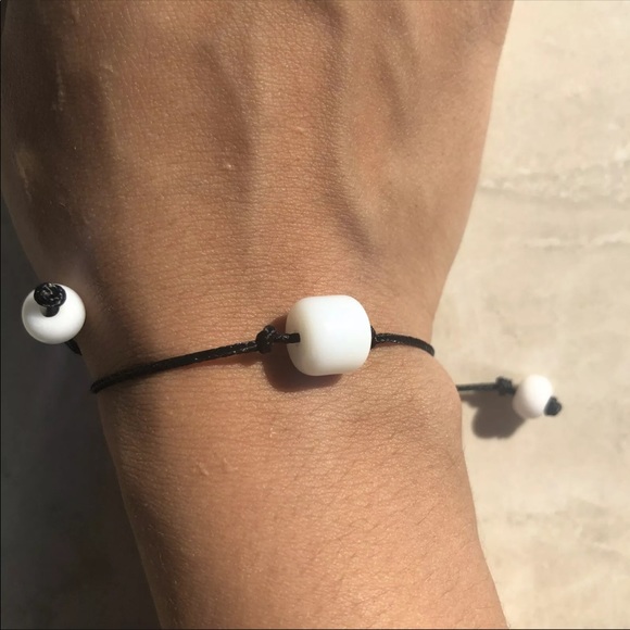 Handmade Adjustable “Marshmallow” Beaded Bracelet - Picture 1 of 5